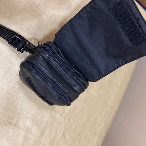 Ultra Fast Battery Charger For AA & AAA Batteries Ni-MH & Ni-CD - Picture 15 of 16